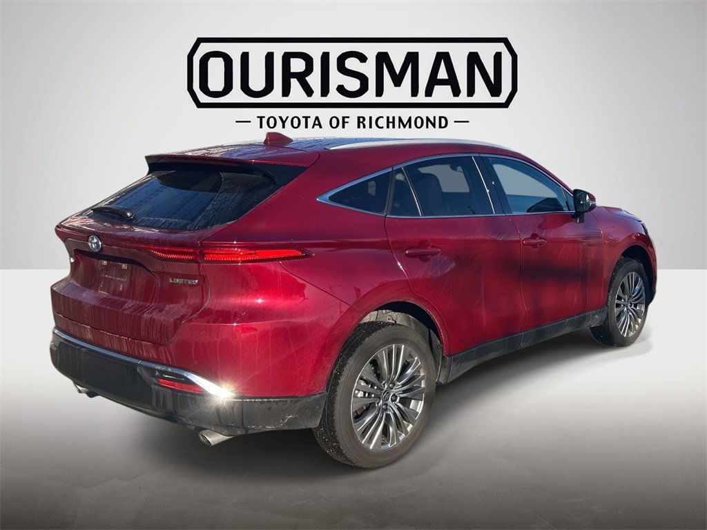 Used 2023 Toyota Venza Limited image 4