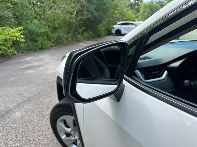Certified 2025 Toyota RAV4 LE AWD/4WD image 21