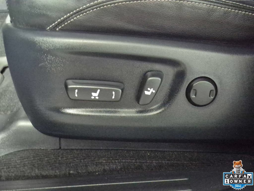 Used 2019 Toyota 4Runner Limited AWD/4WD image 17