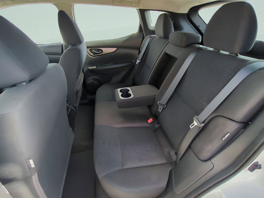 Certified 2022 Nissan Rogue Sport S image 14