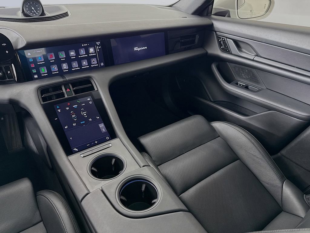 Certified 2020 Porsche Taycan 4S AWD/4WD image 26