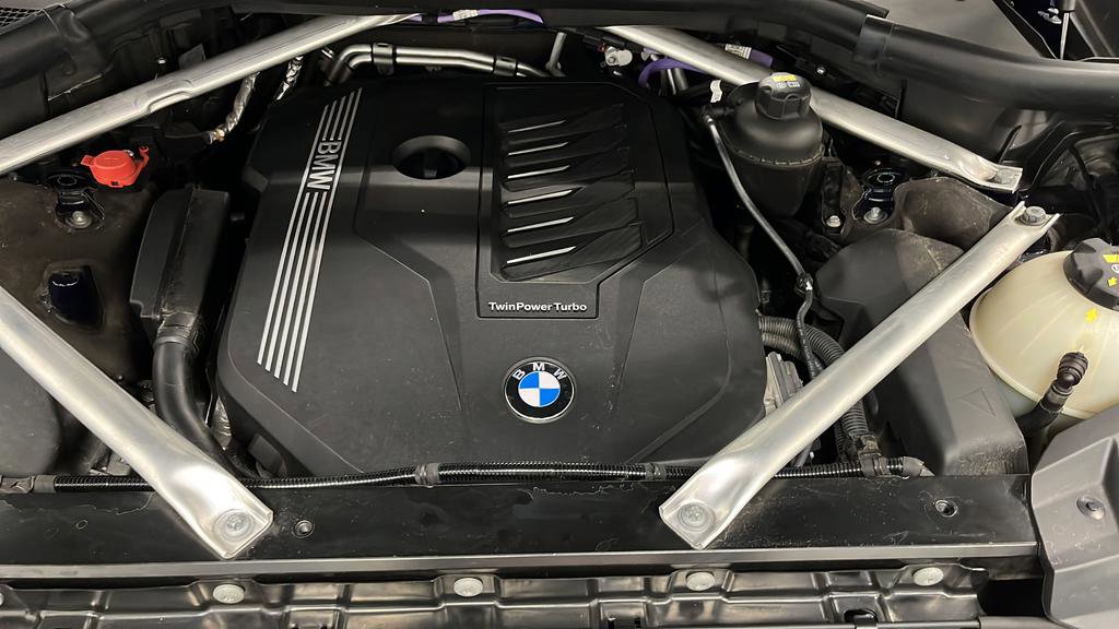 Used 2022 BMW X7 xDrive40i w/ Premium Package image 36