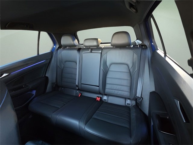 Used 2023 Volkswagen Golf R image 13
