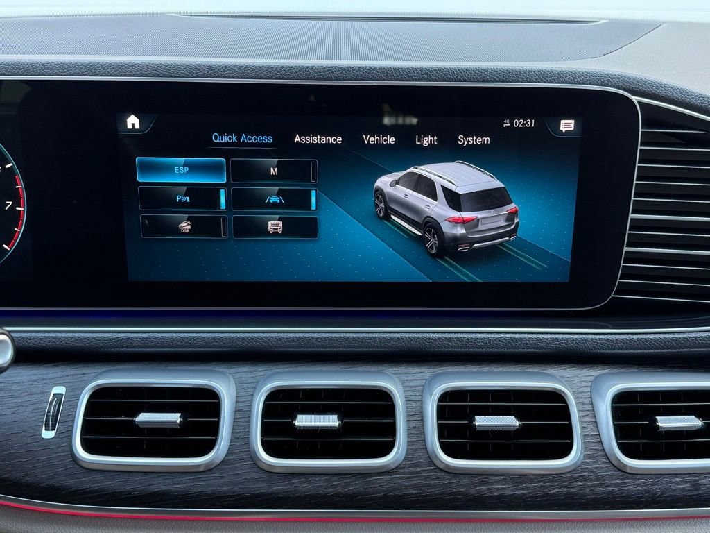 Used 2020 Mercedes-Benz GLE 350 4MATIC w/ Premium Package image 35