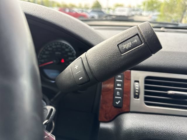 Used 2011 Chevrolet Tahoe LT RWD image 14