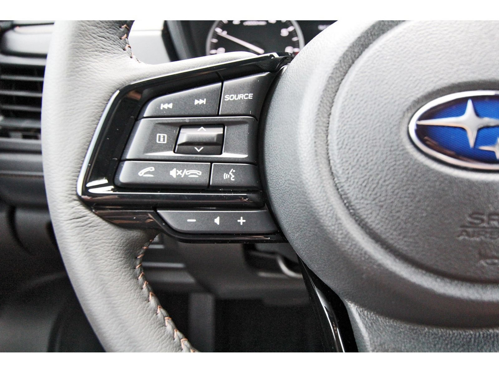 New 2026 Subaru Forester Touring AWD/4WD image 15