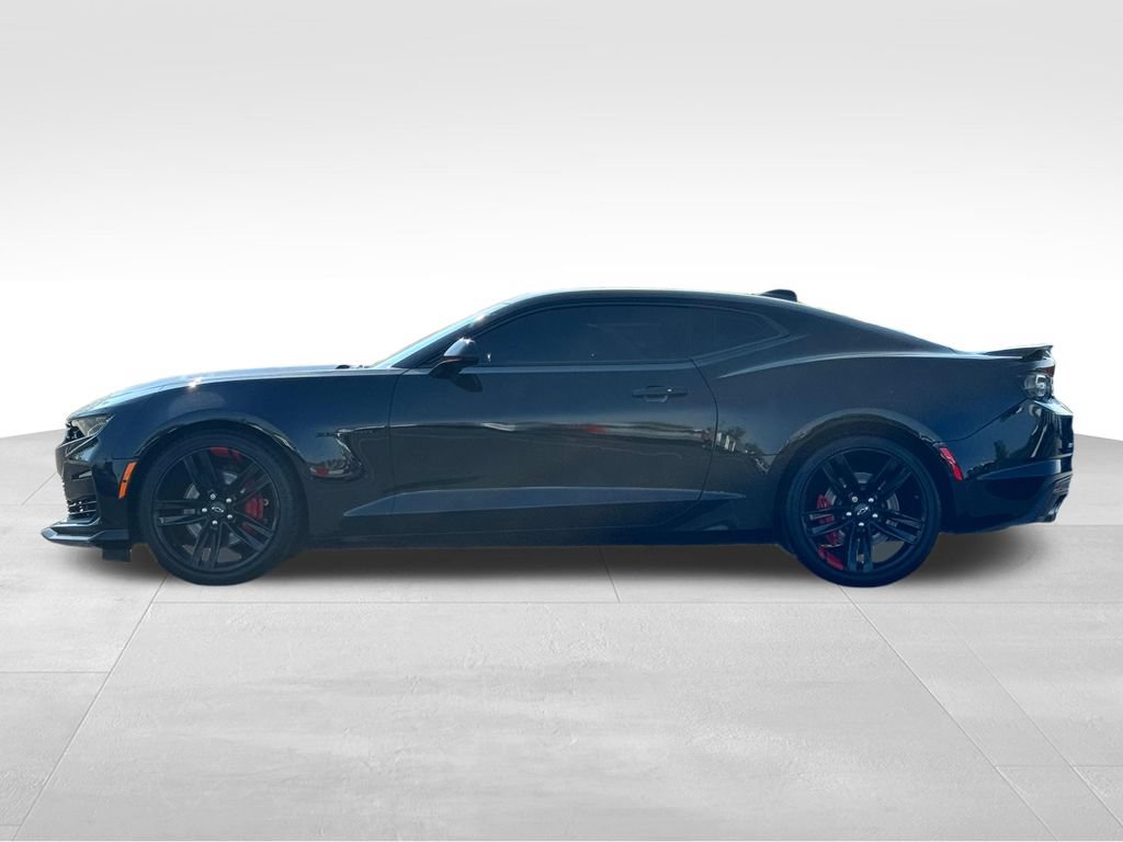 Used 2021 Chevrolet Camaro SS w/ Redline Edition RWD image 4