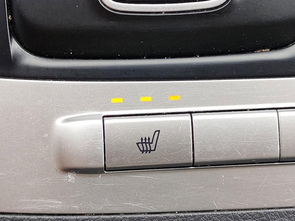 Certified 2024 Kia Carnival LX image 33