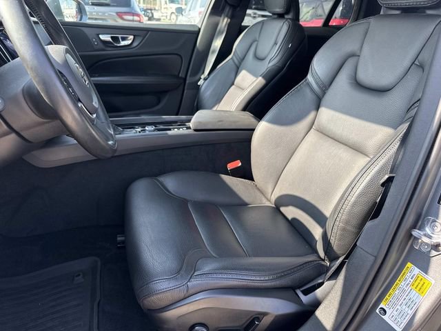 Used 2020 Volvo V60 T5 Cross Country w/ Protection Package Premier image 14