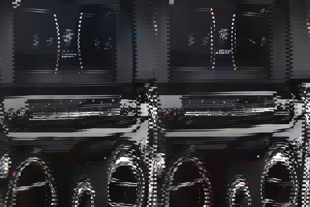 Used 2020 Rolls-Royce Cullinan image 54