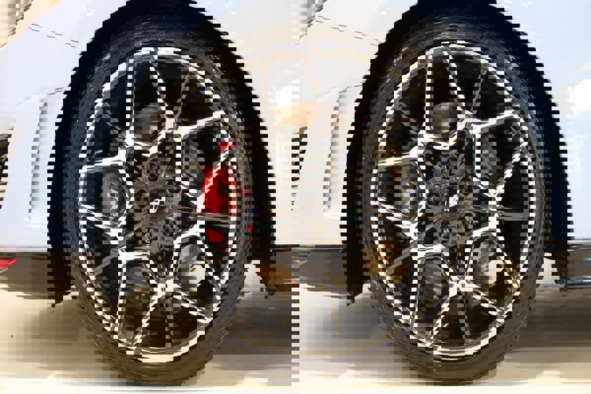 Used 2019 Hyundai Veloster N N w/ Performance Package image 55