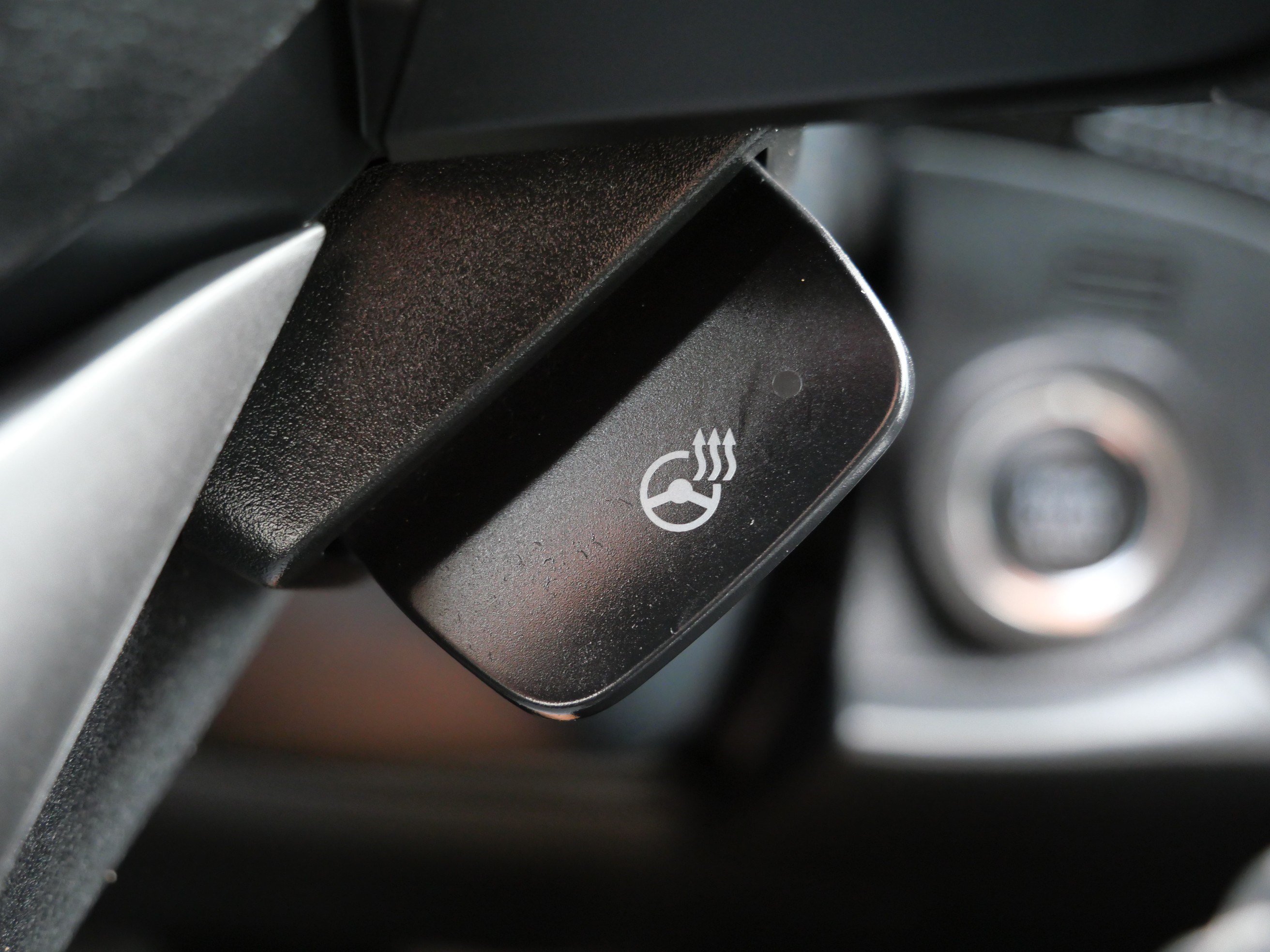 Used 2024 Subaru Outback Touring AWD/4WD image 30
