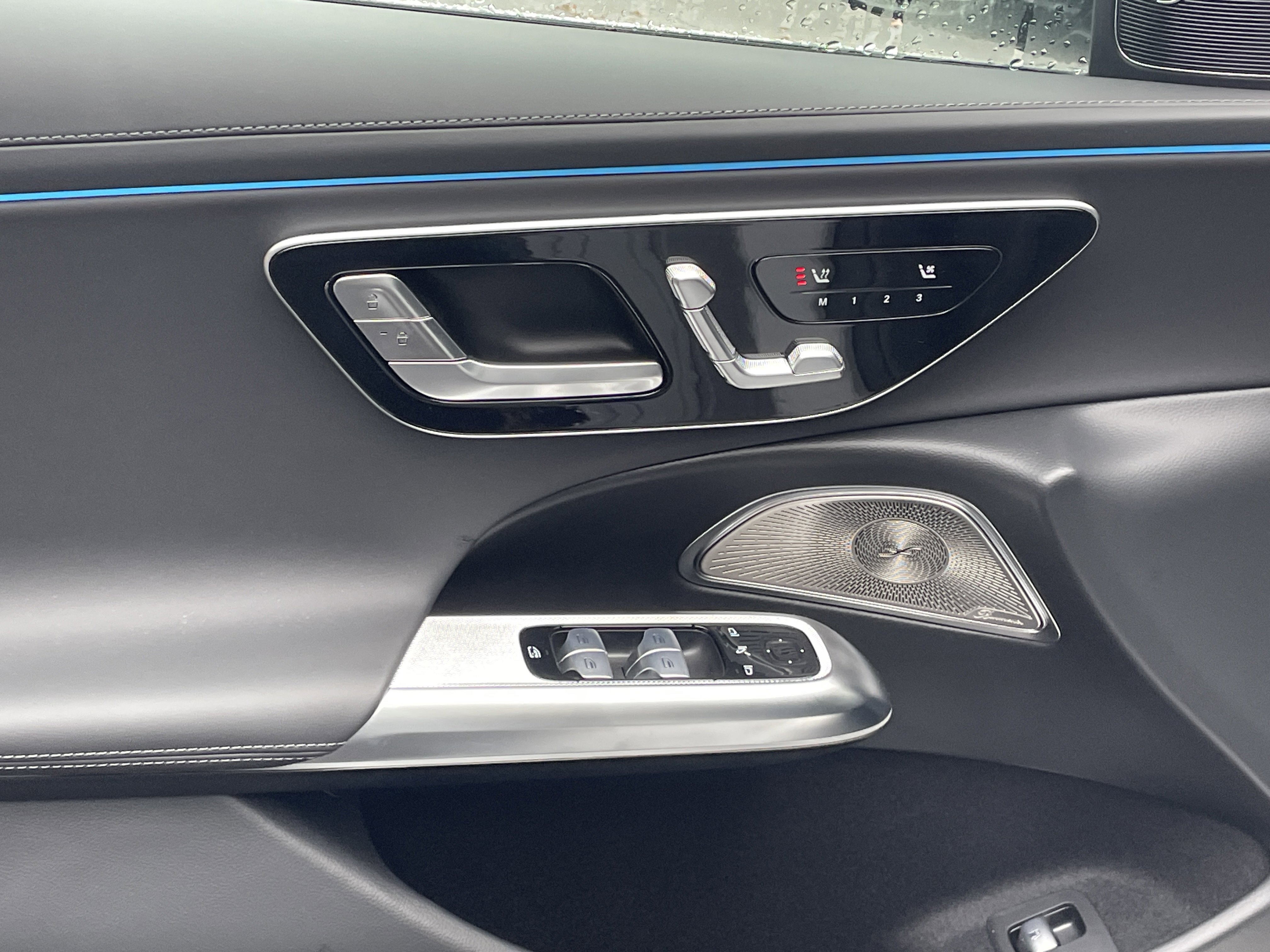 New 2026 Mercedes-Benz E 53 AMG e 4MATIC Sedan image 18