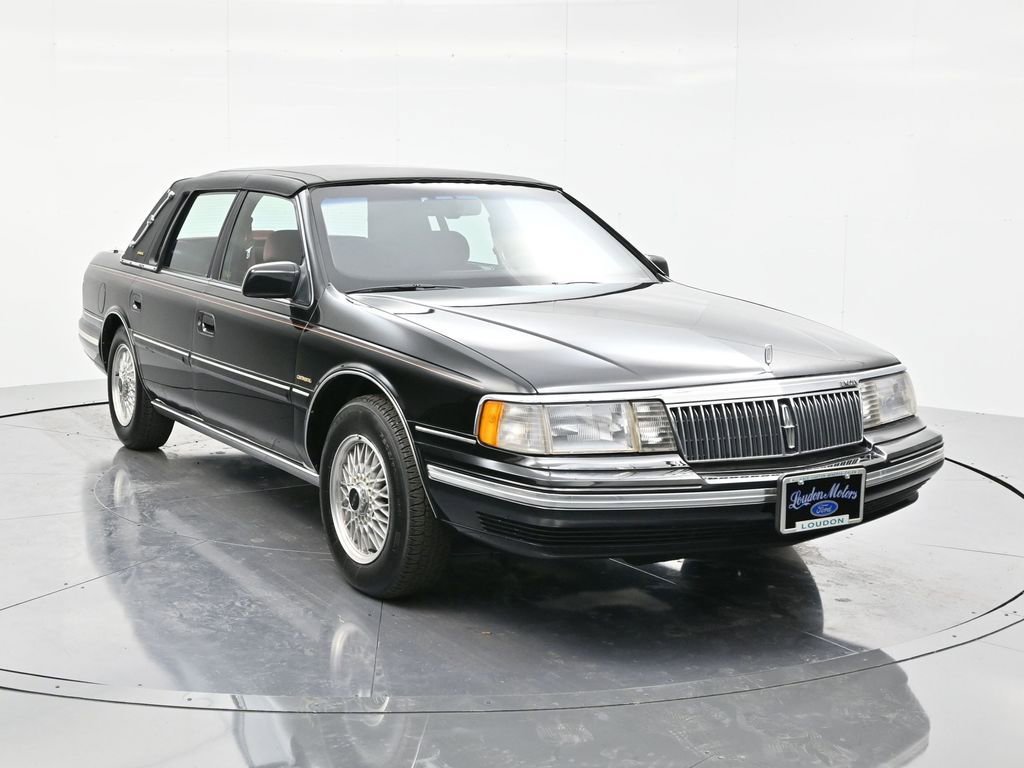 Used 1990 Lincoln Continental Signature image 3