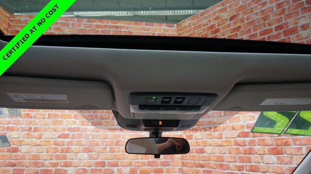 Used 2022 Nissan Rogue SV w/ SV Premium Package image 34