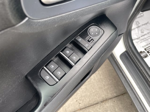 Used 2020 Kia Soul S FWD image 12