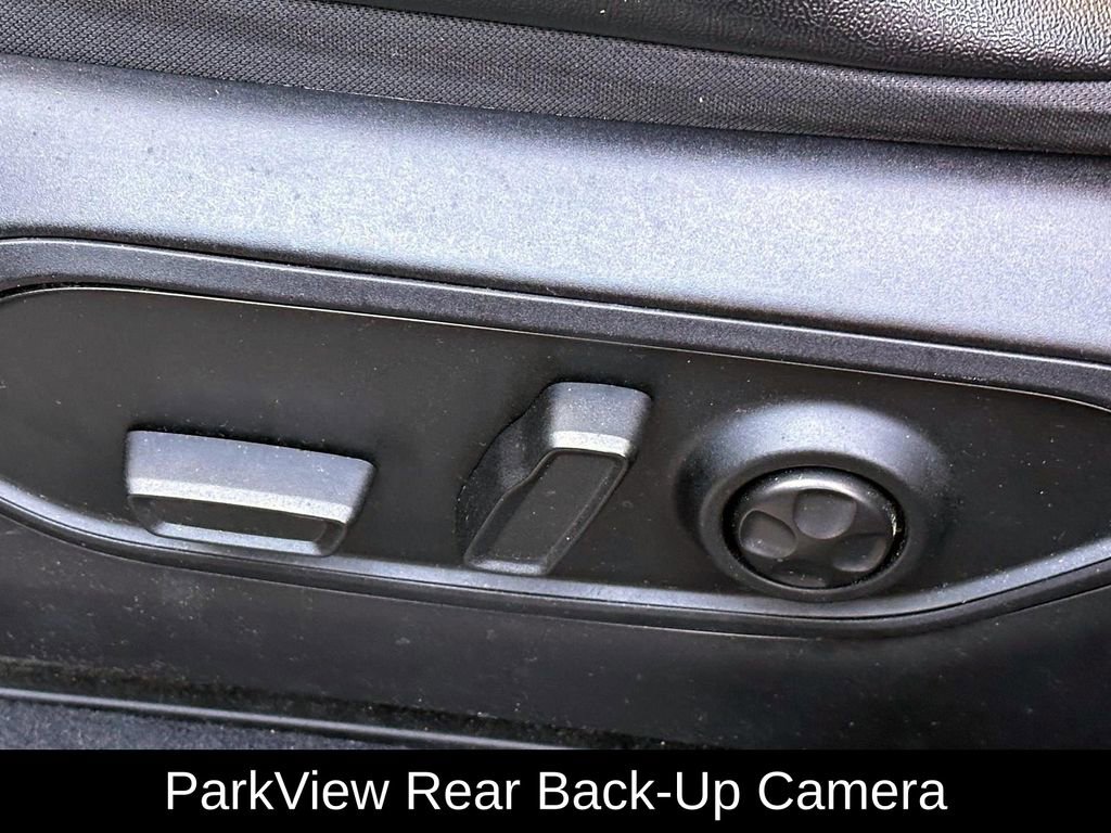 Used 2023 Jeep Grand Cherokee L Limited image 19