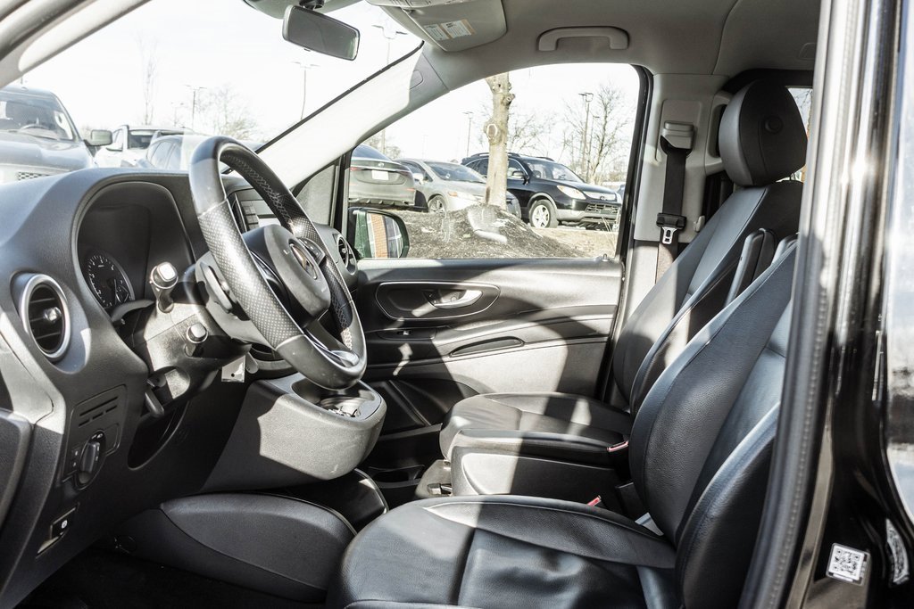 Used 2020 Mercedes-Benz Metris Passenger image 24