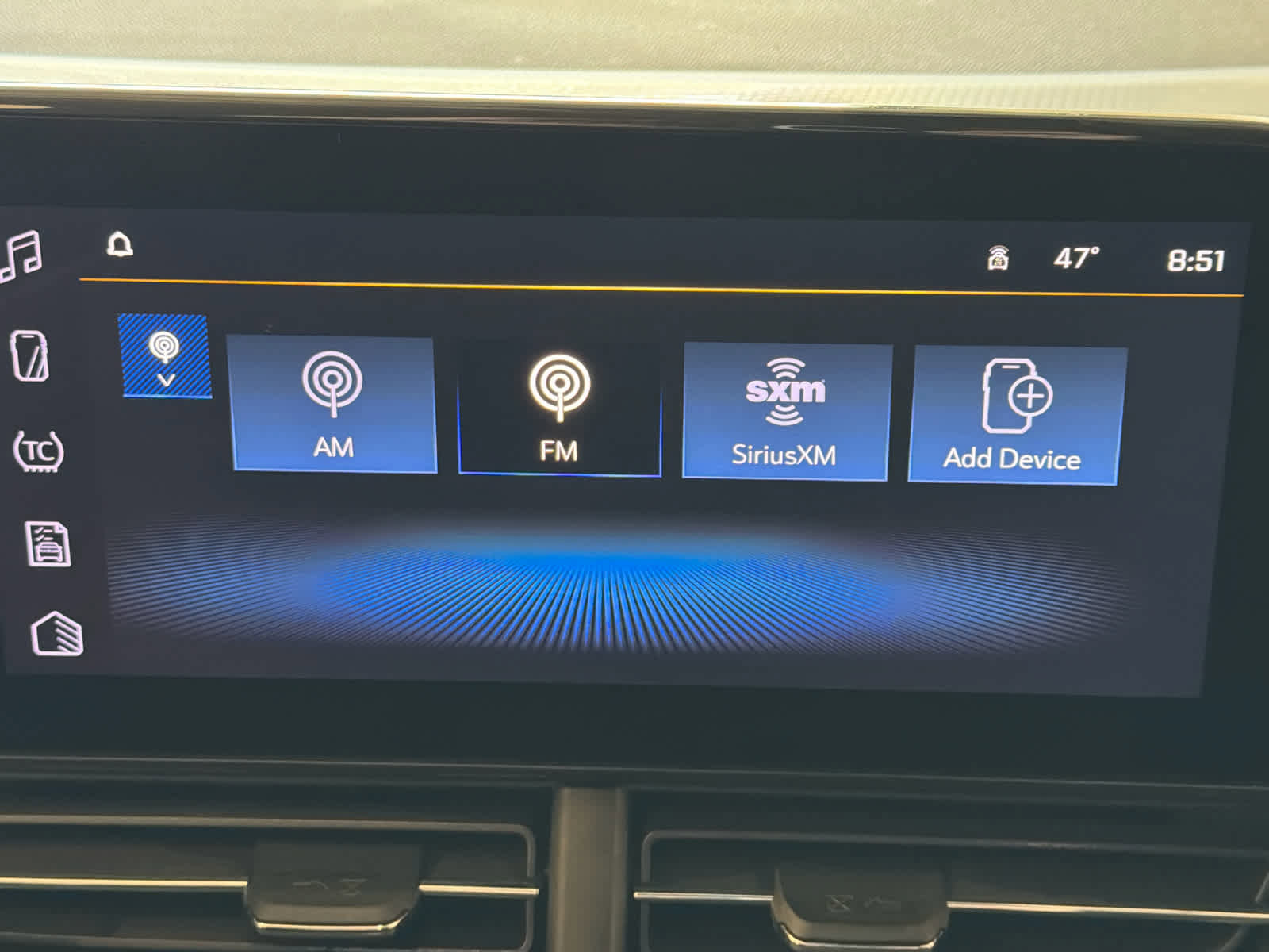 Used 2025 Chevrolet Trax LT w/ LT Convenience Package image 44