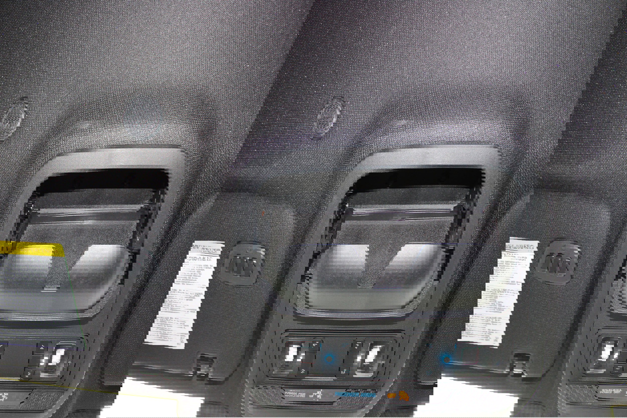 Used 2025 Ford Explorer ST-Line w/ ST-Line Street Pack image 30