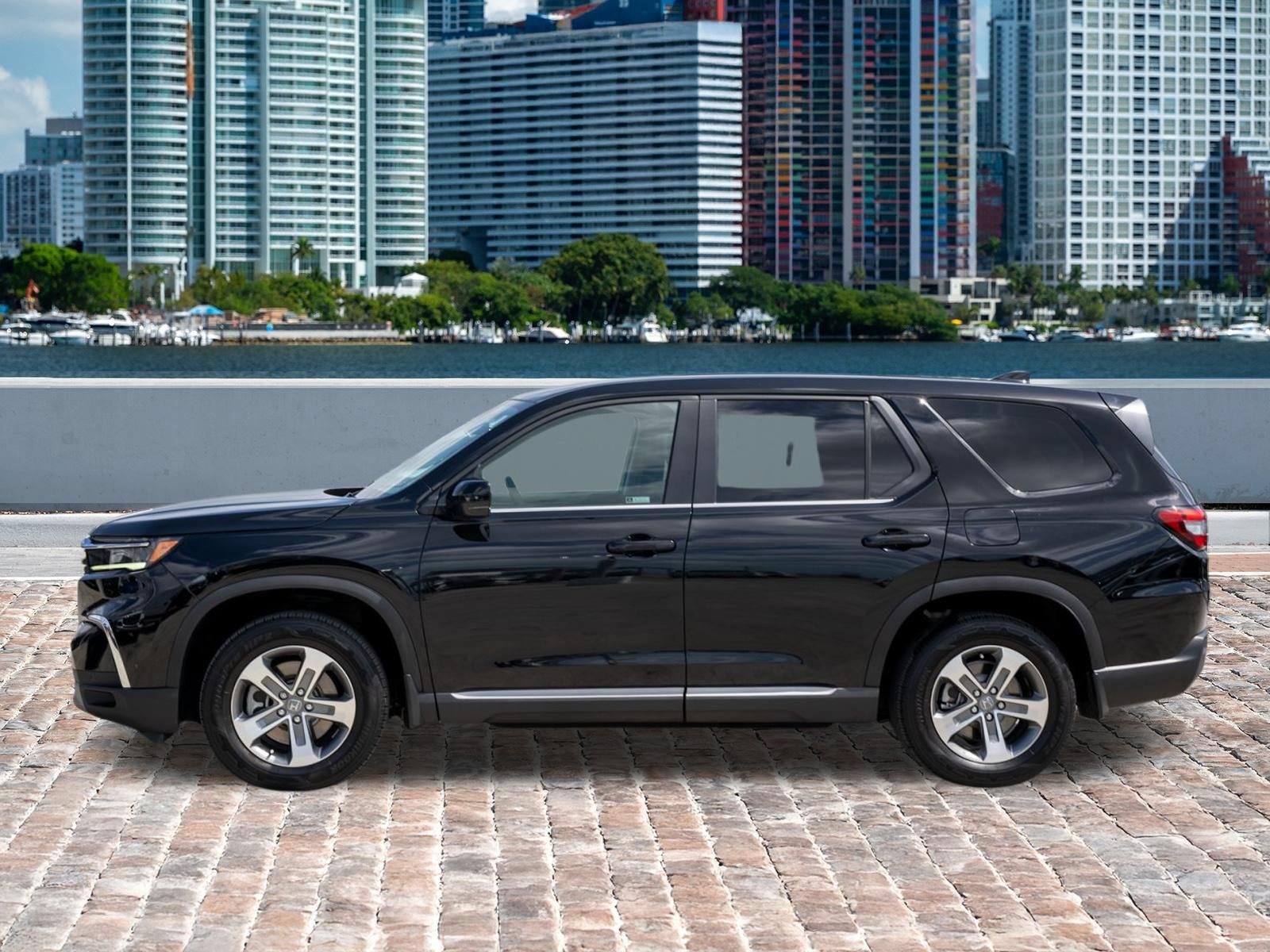 Certified 2024 Honda Pilot EX-L image 9