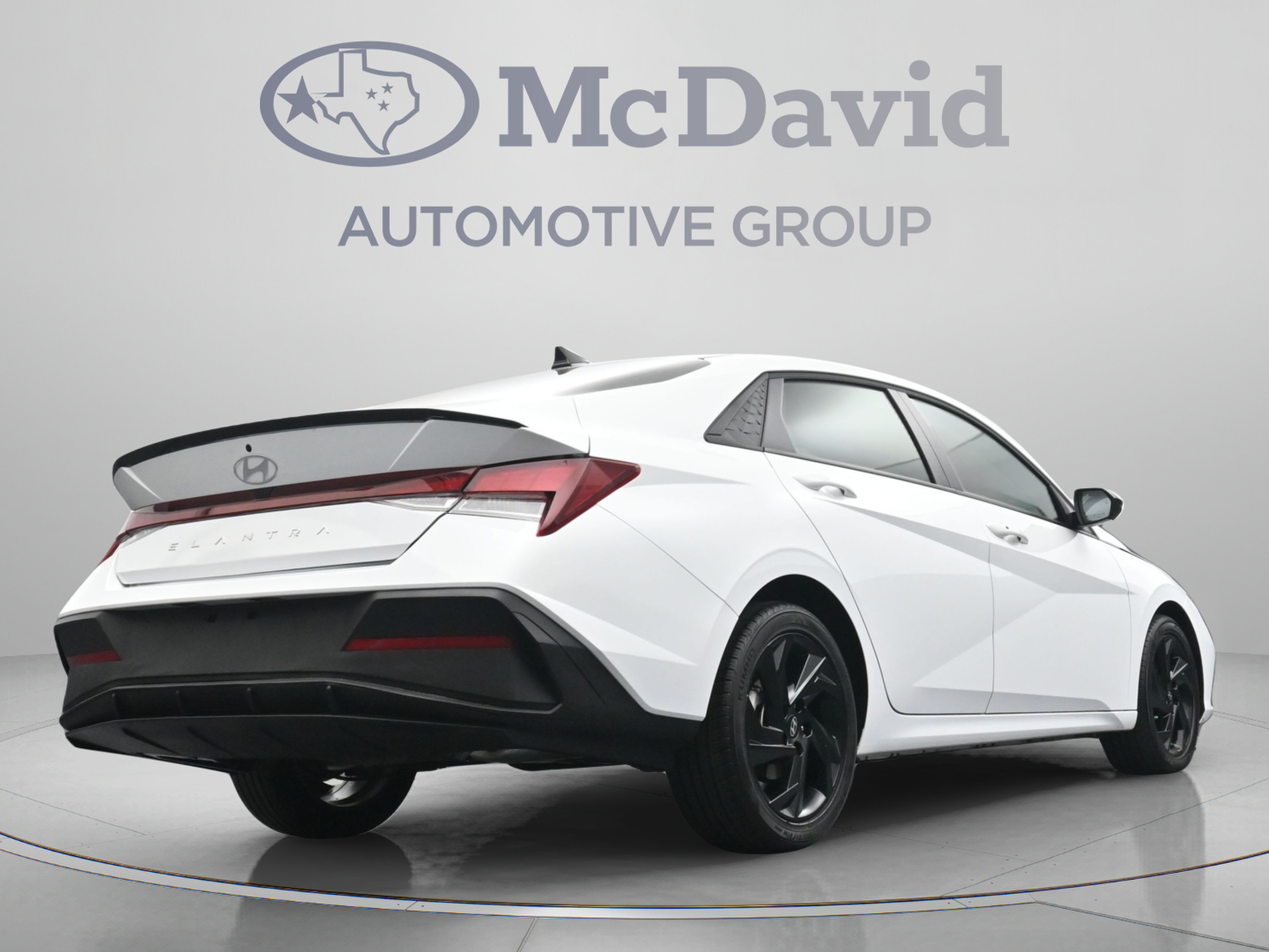 Used 2026 Hyundai Elantra Sport FWD image 30