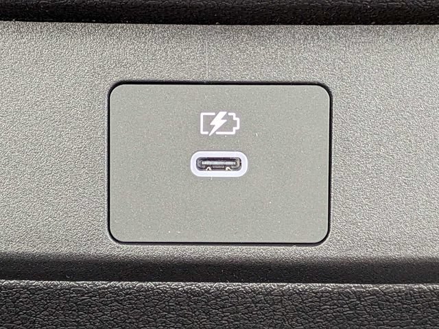New 2026 Nissan Sentra SR w/ SR All Weather Package FWD image 19