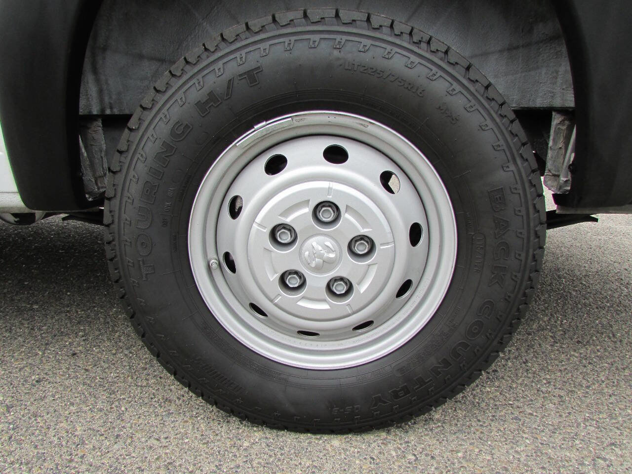 Used 2023 RAM ProMaster 3500 FWD image 10