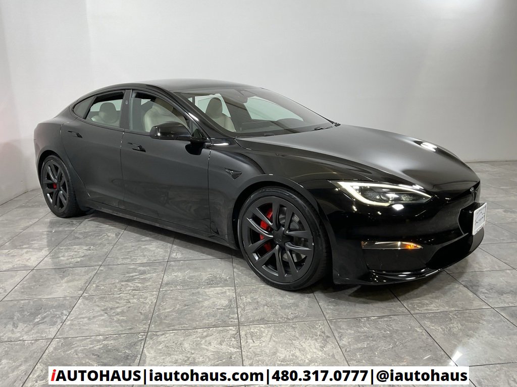 Used 2023 Tesla Model S Plaid image 9