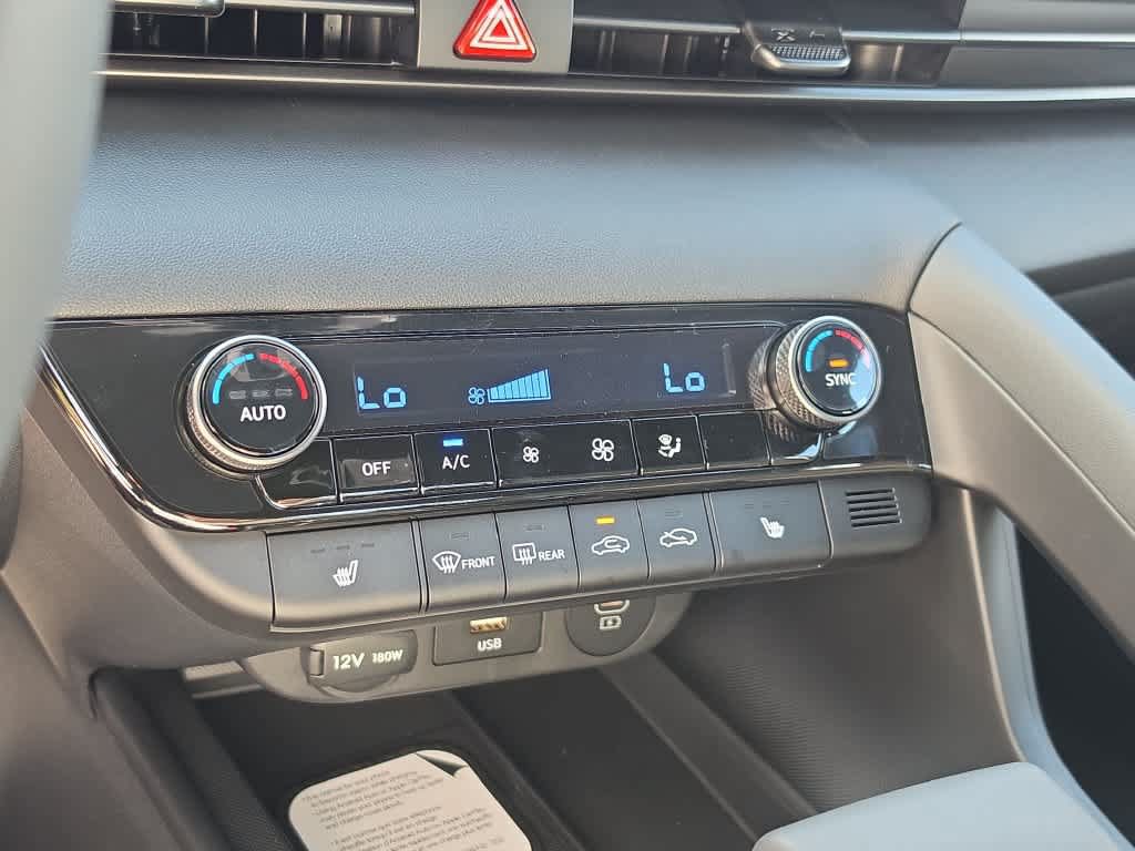 New 2026 Hyundai Elantra SEL Sport FWD image 34
