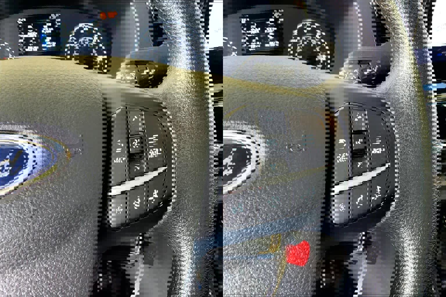 Used 2024 Ford Transit 350 XLT image 24