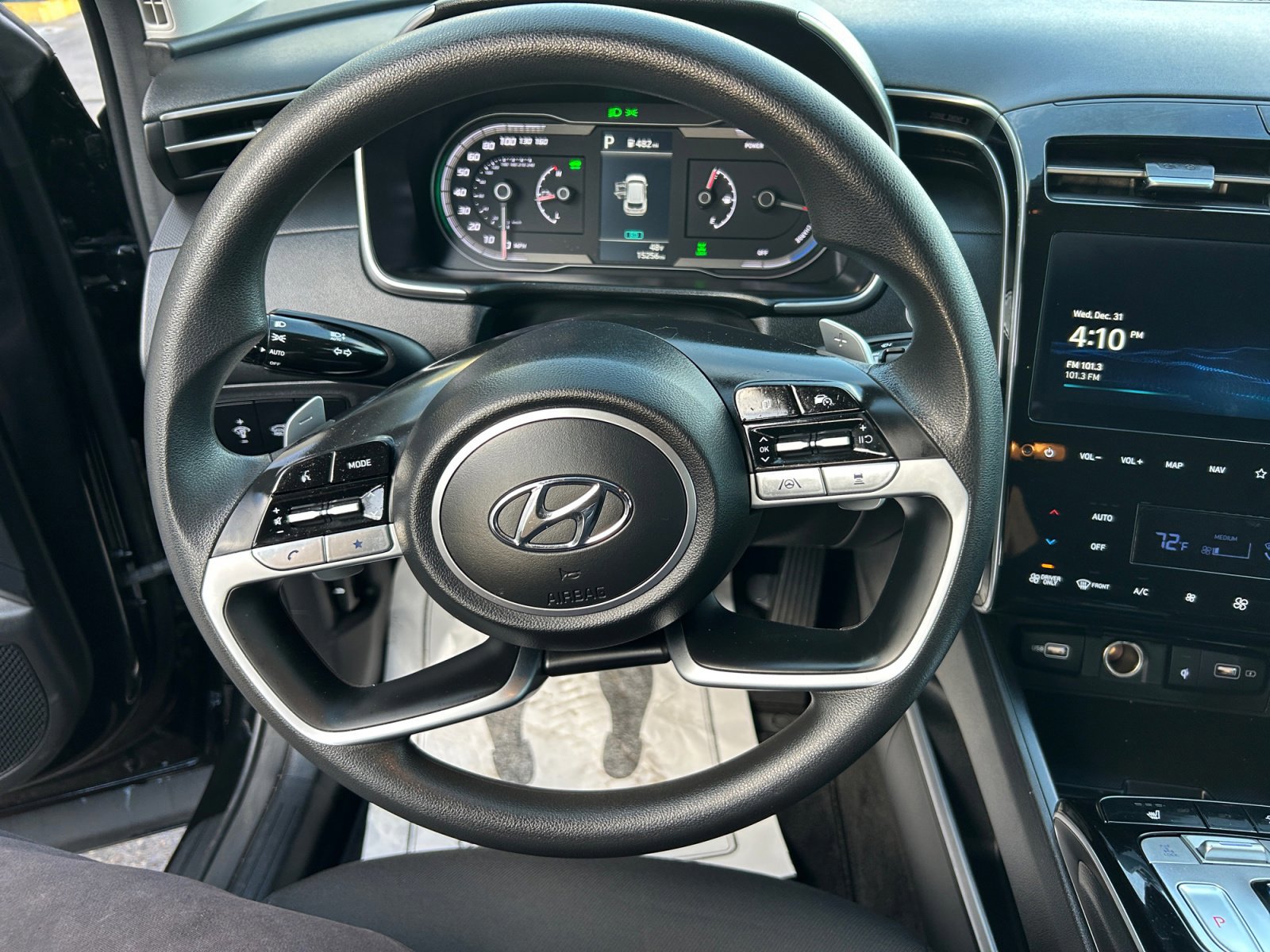 Used 2024 Hyundai Tucson Blue image 18