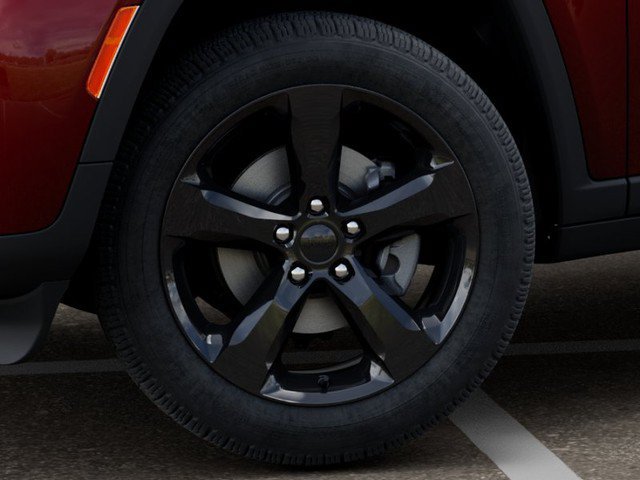 New 2026 Jeep Grand Cherokee L Limited w/ Limited Altitude Package AWD/4WD image 8