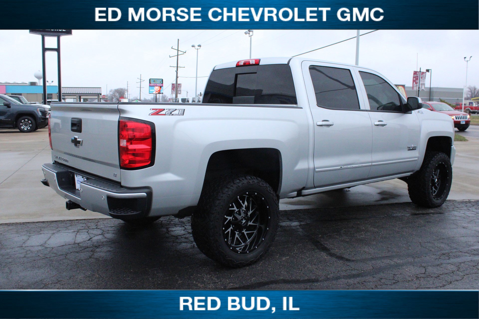 Used 2018 Chevrolet Silverado 1500 LT w/ Texas Edition image 5