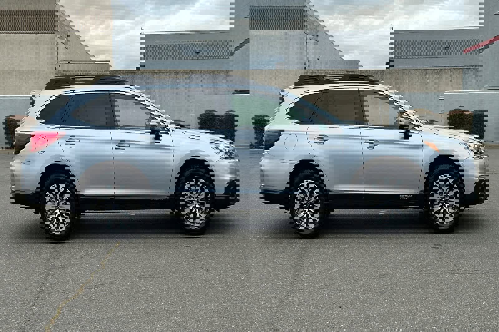 Used 2016 Subaru Outback 2.5i Limited image 6