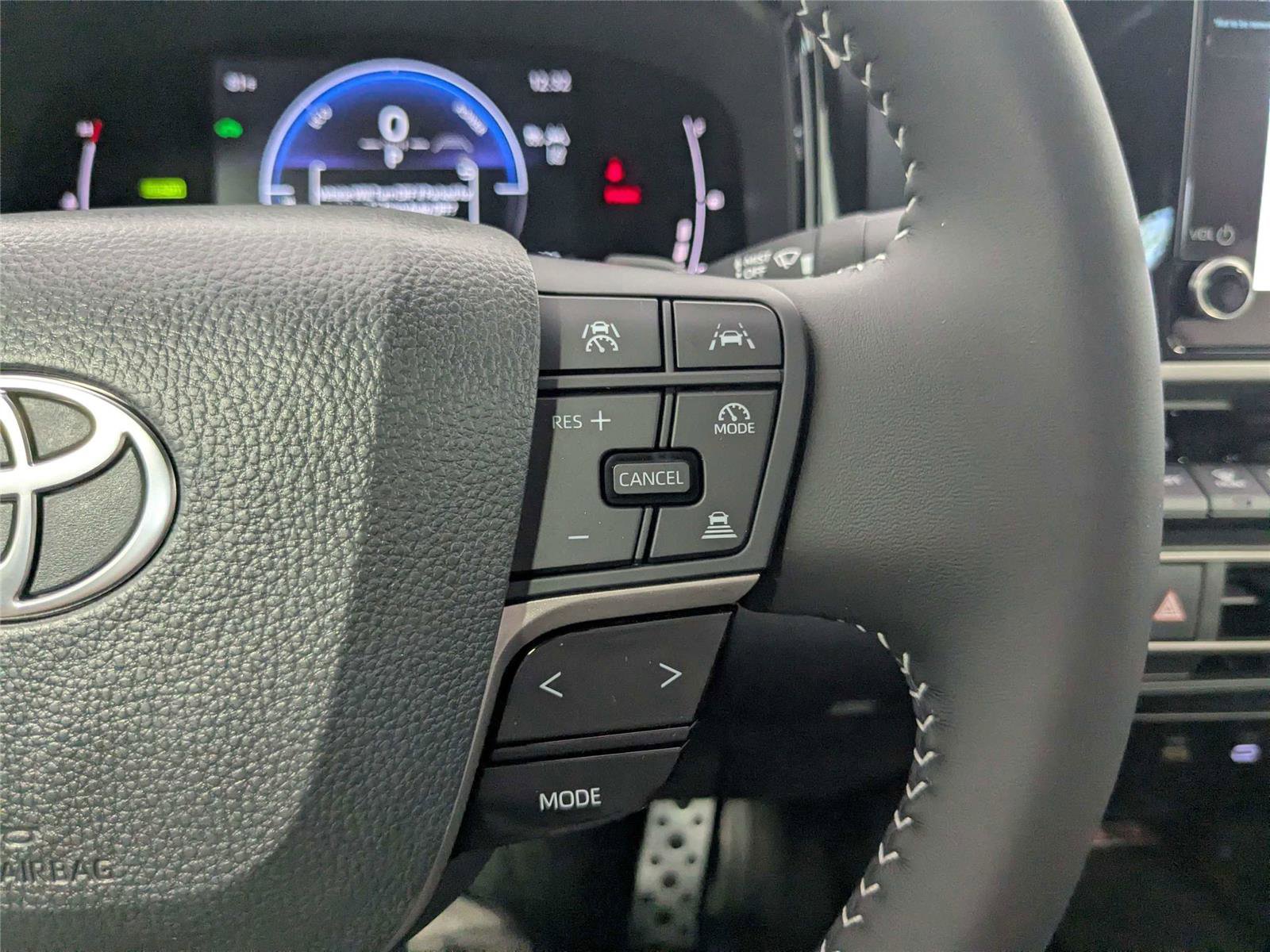 New 2026 Toyota Camry SE FWD image 13
