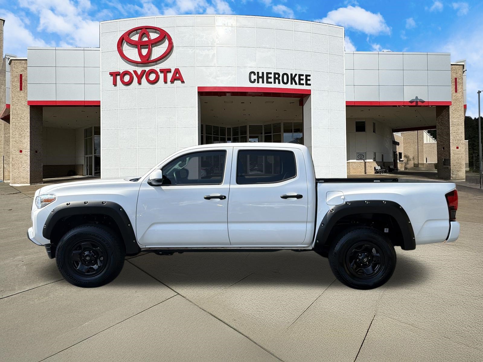 Used 2023 Toyota Tacoma SR AWD/4WD image 8