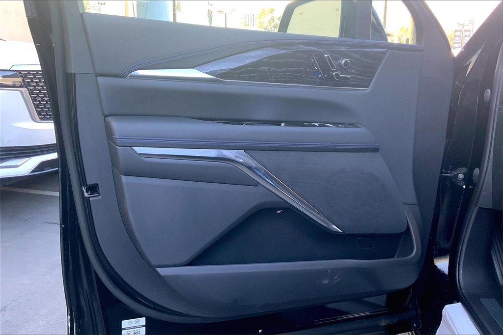 New 2026 Cadillac Escalade IQL Sport 1 w/ LPO, Premium Carpet Package image 11
