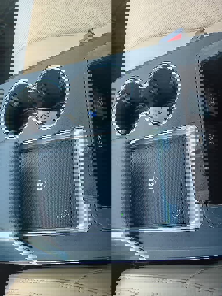 Used 2023 Acura MDX SH-AWD w/ Technology Package image 29