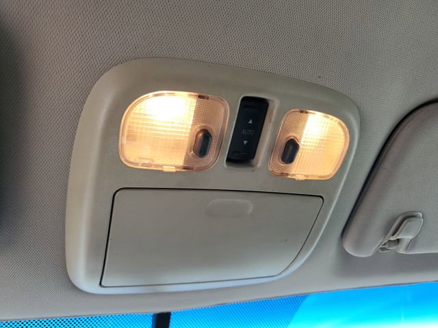 Used 2010 Ford Fusion SE FWD image 19