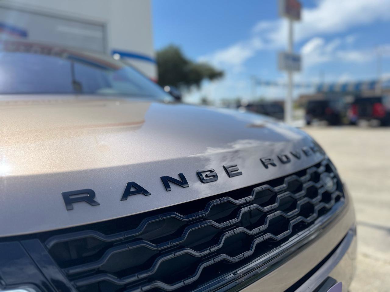 Used 2020 Land Rover Range Rover Evoque S AWD/4WD image 13