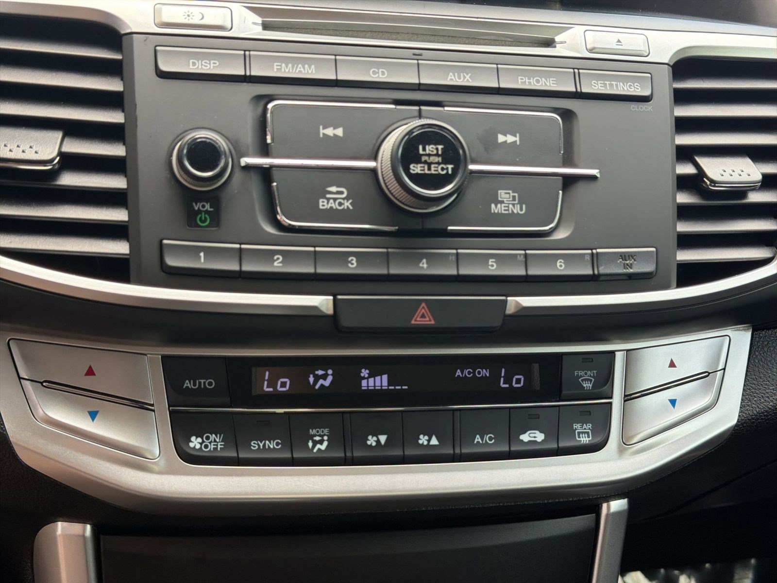 Used 2015 Honda Accord Sport image 16