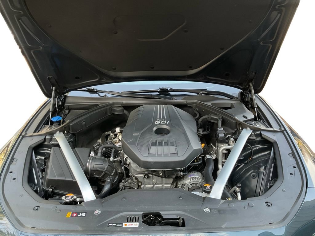 Used 2023 Genesis G70 2.0T w/ Sport Prestige Package image 14