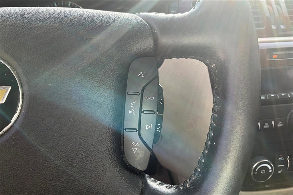 Used 2010 Chevrolet Impala LT w/ Luxury Edition Package image 12