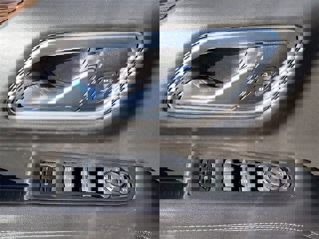 Used 2021 Chevrolet Tahoe Z71 image 20