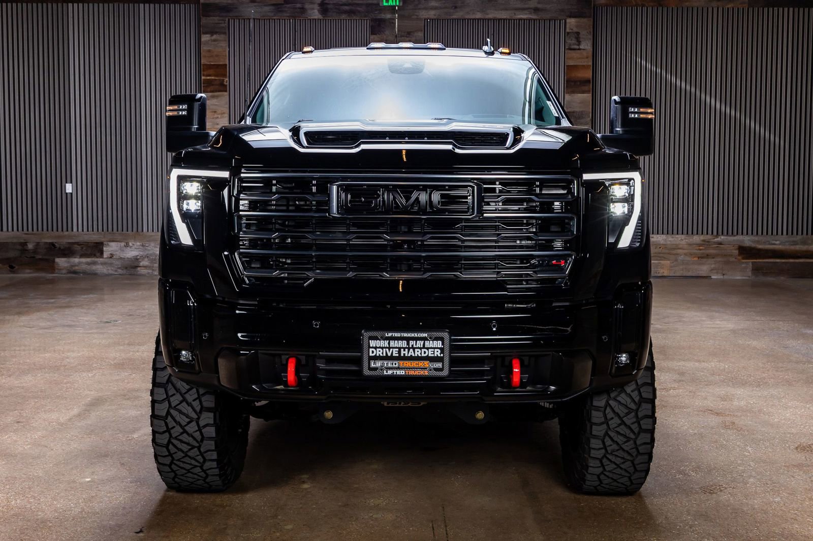 Used 2026 GMC Sierra 2500 AT4 w/ AT4 Premium Plus Package image 2