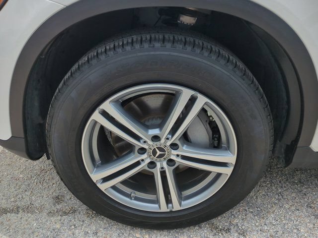 Used 2022 Mercedes-Benz GLC 300 image 10
