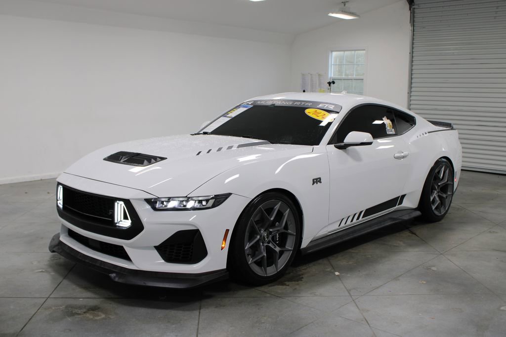Used 2024 Ford Mustang GT Premium w/ GT Performance Package image 4
