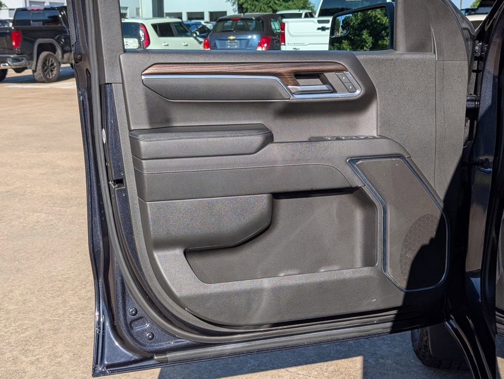 Certified 2023 Chevrolet Silverado 1500 LT AWD/4WD image 14