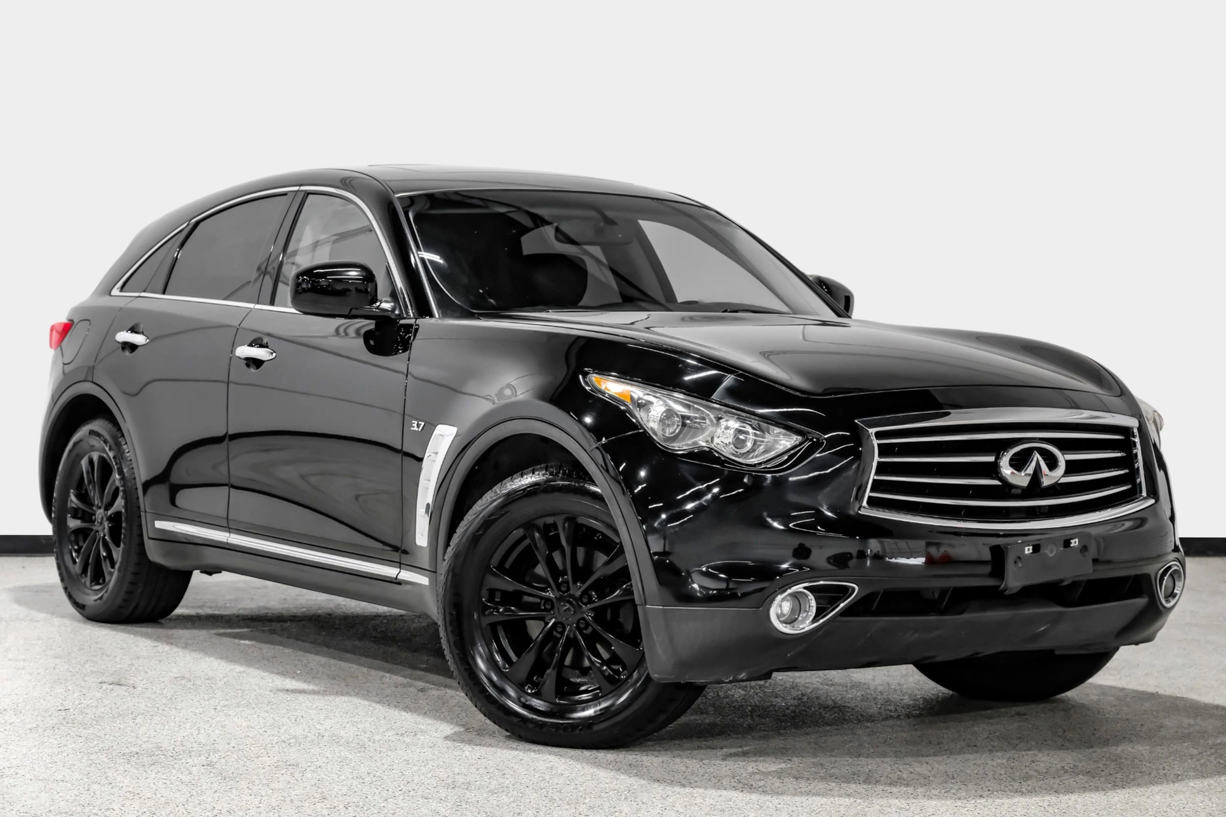 Used 2016 INFINITI QX70 3.7 image 4